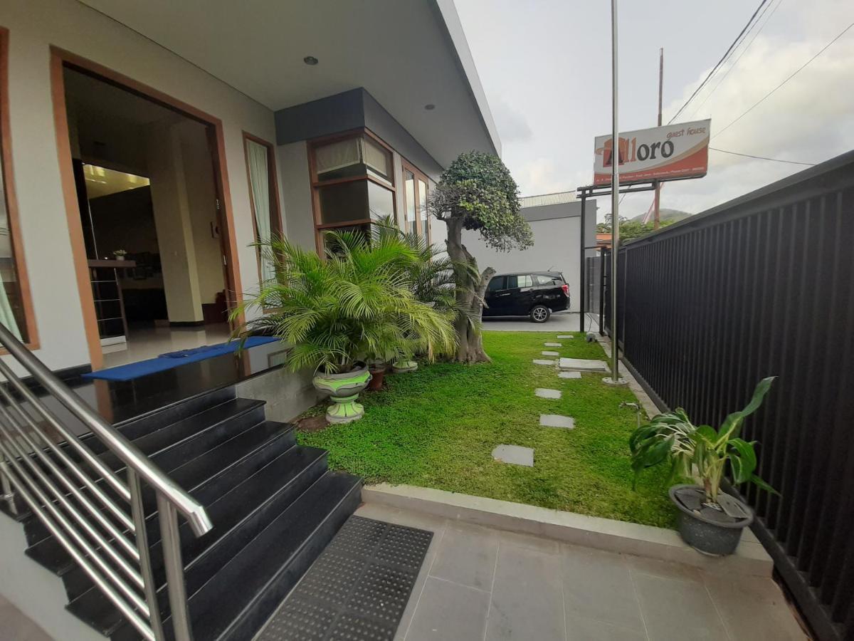 Alloro Guesthouse Pacitan Esterno foto